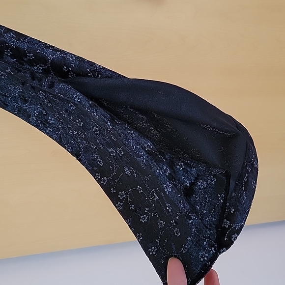 Beechers Brook Blouse - Picture 4 of 5